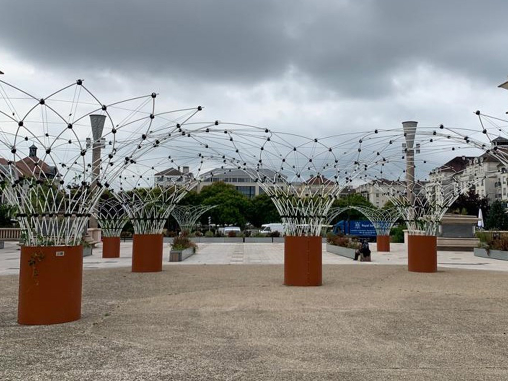 several linked canopee  to make a giant cooling and  greening effectin cities and public spaces